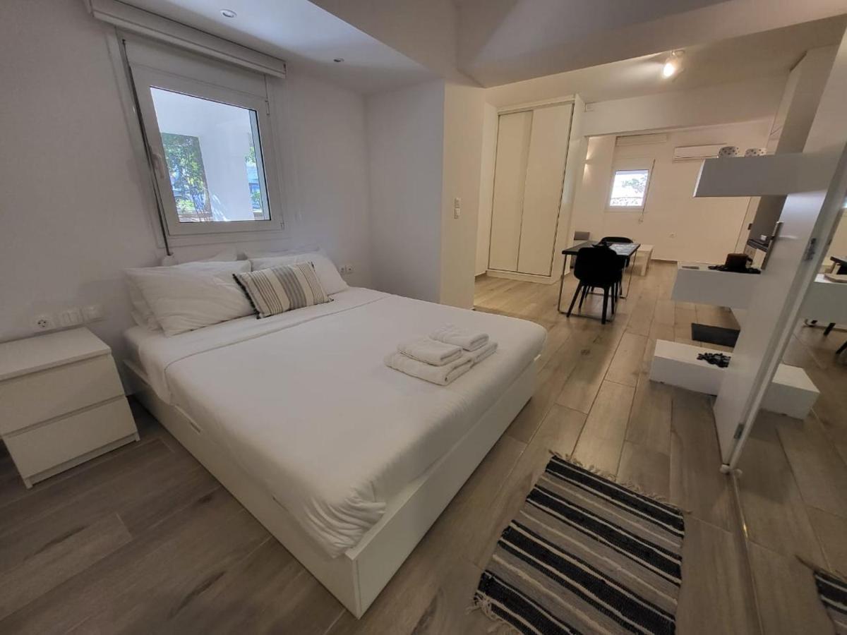 Apartment Near The Center Of Glyfada Athens Exterior photo