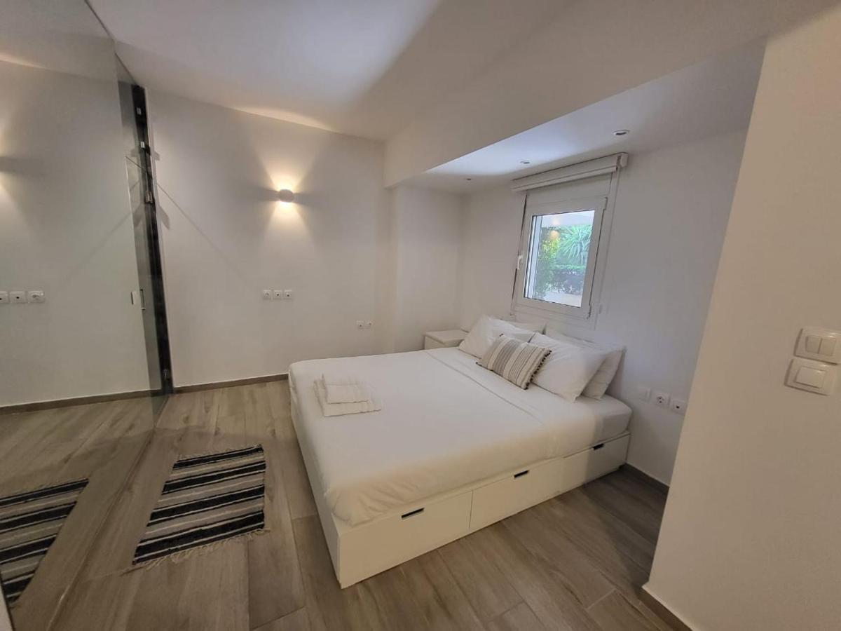 Apartment Near The Center Of Glyfada Athens Exterior photo